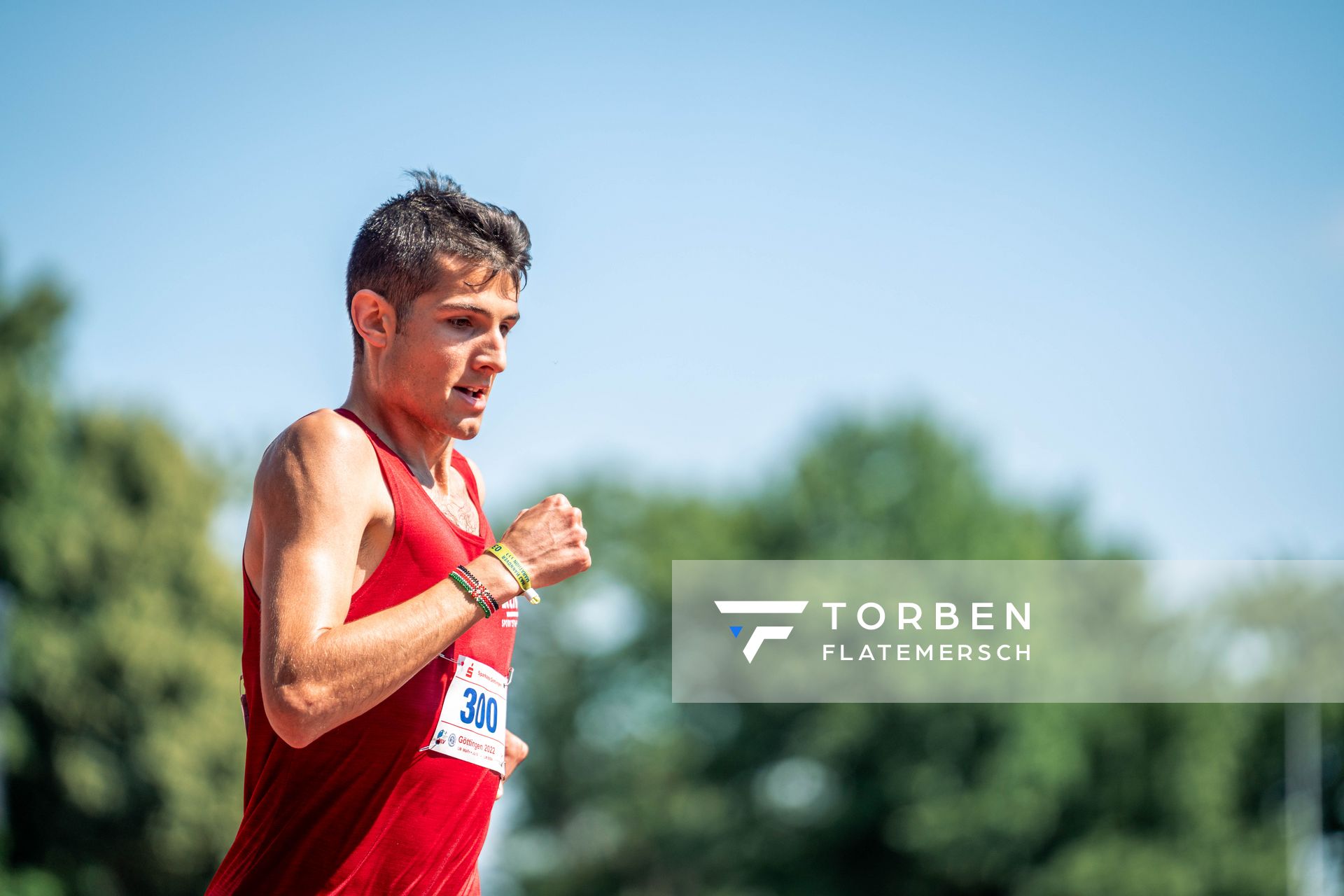 Soeren Sprehe (SC Melle 03) ueber 5000m am 03.07.2022 waehrend den NLV+BLV Leichtathletik-Landesmeisterschaften im Jahnstadion in Goettingen (Tag 1)